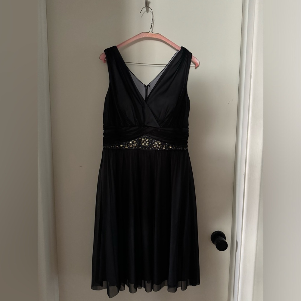 Jessica Howard cocktail or evening dress.